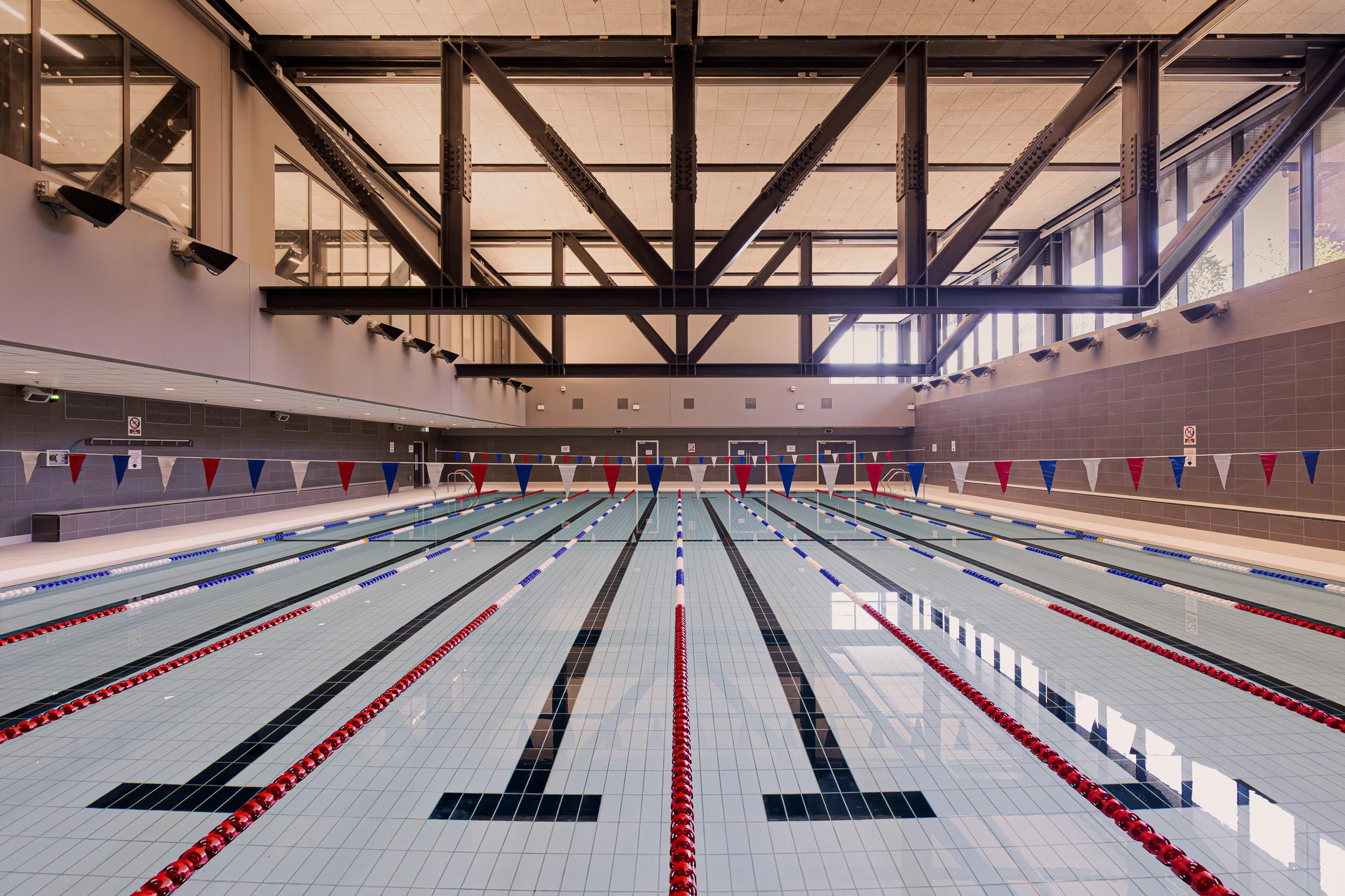 Dock Shed Building. lighting designed by 18 degrees, Canary Wharf, London © Nacho Rivera-2